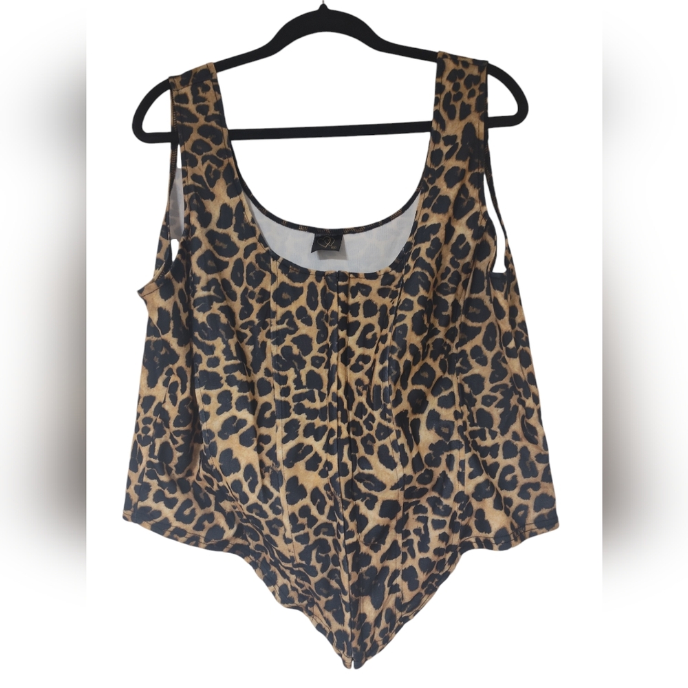 Plus size corset top